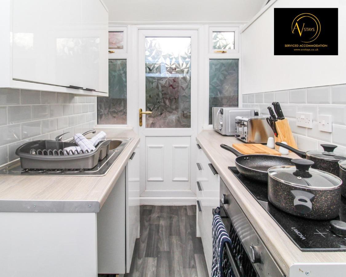 Modern House By Av Stays Short Lets & Serviced Accommodation St Helens St Helens  Luaran gambar
