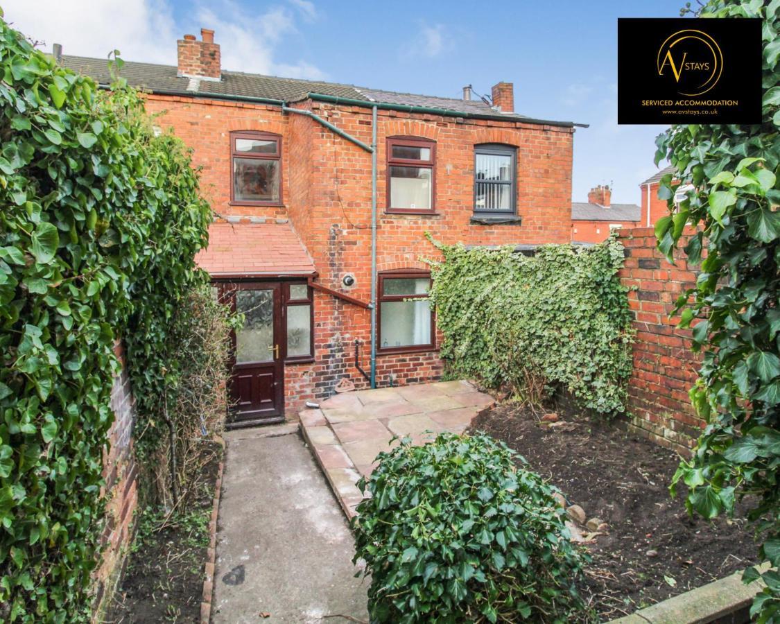 Modern House By Av Stays Short Lets & Serviced Accommodation St Helens St Helens  Luaran gambar
