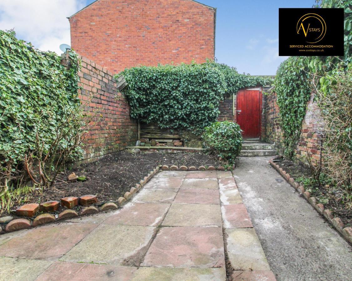 Modern House By Av Stays Short Lets & Serviced Accommodation St Helens St Helens  Luaran gambar
